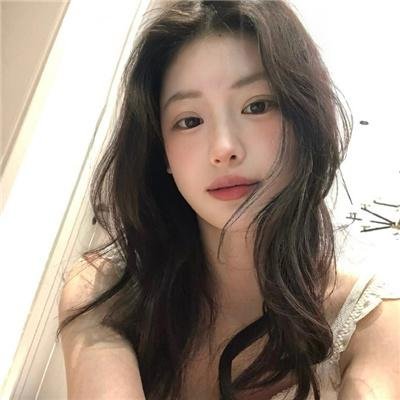 星期日首映粤语